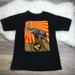 Obey elephant T-shirt size M